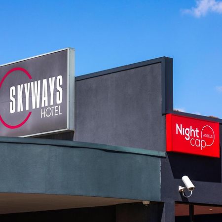 Nightcap At Skyways Hotel Melbourne Eksteriør bilde