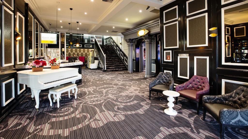 Nightcap At Skyways Hotel Melbourne Eksteriør bilde